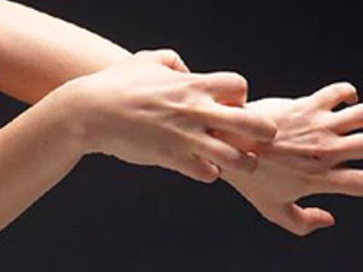 Κάτι με τρώει